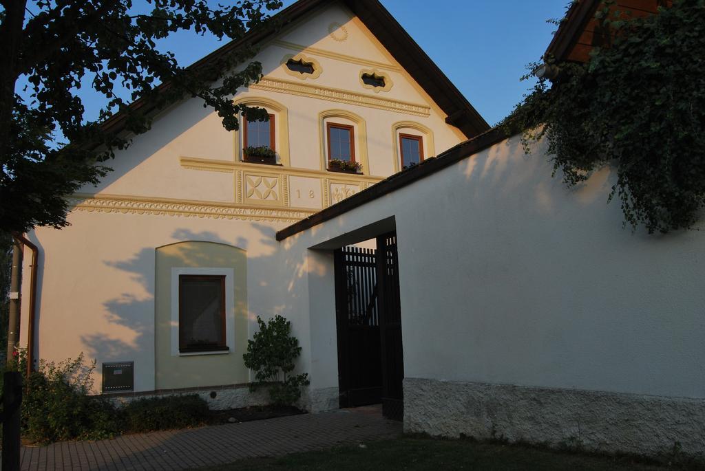 Apartament Dvur U Kaplicky Żdżar nad Sazawą Zewnętrze zdjęcie